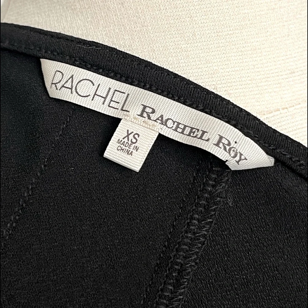 Rachel Roy Sleeveless Blouse Top NWT Size XS Black in Color - Picture 4 of 7